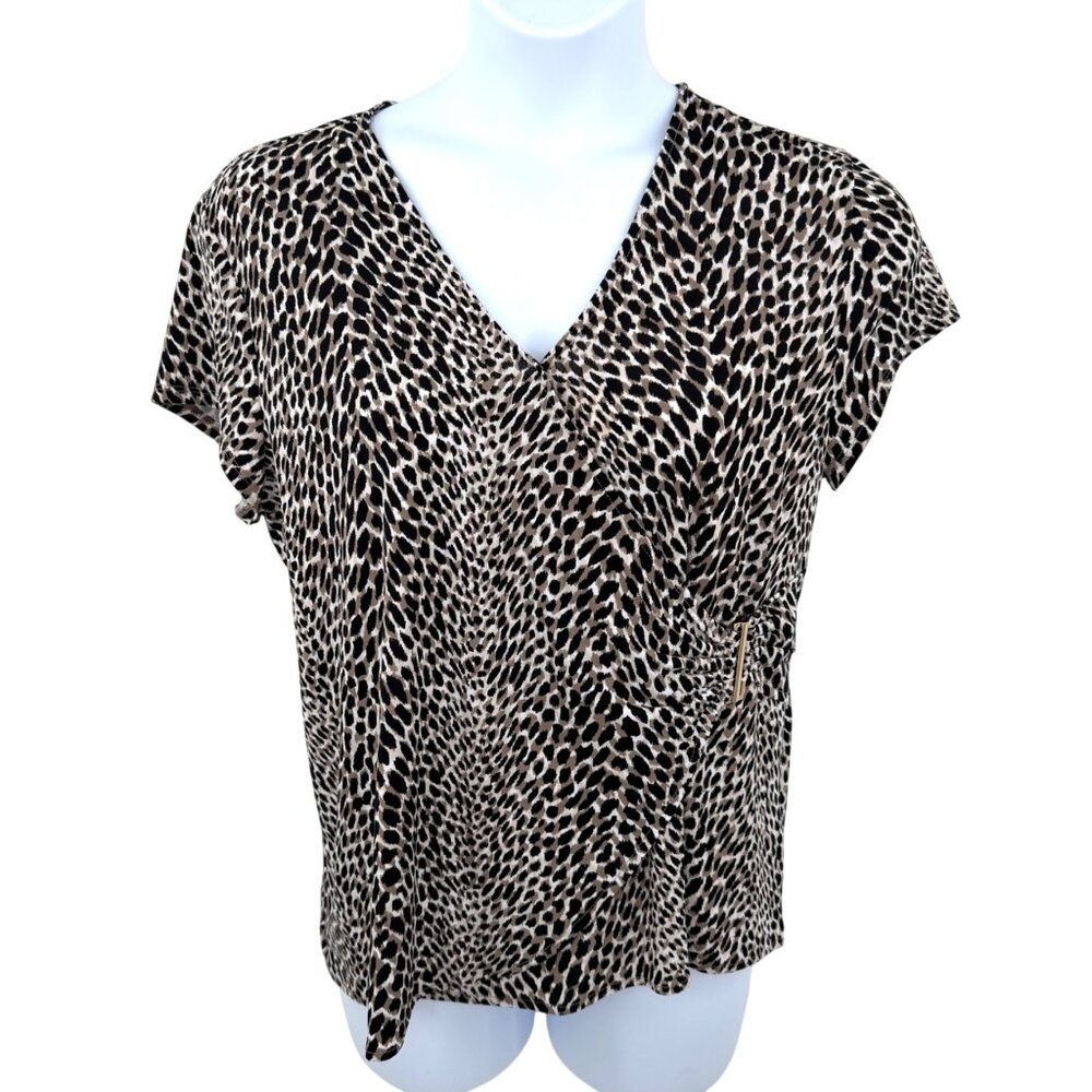 LEOPARD ANIMAL PRINT SHORT SLEEVE WRAP STYLE TOP W/ GOLD METAL DETAIL - XL